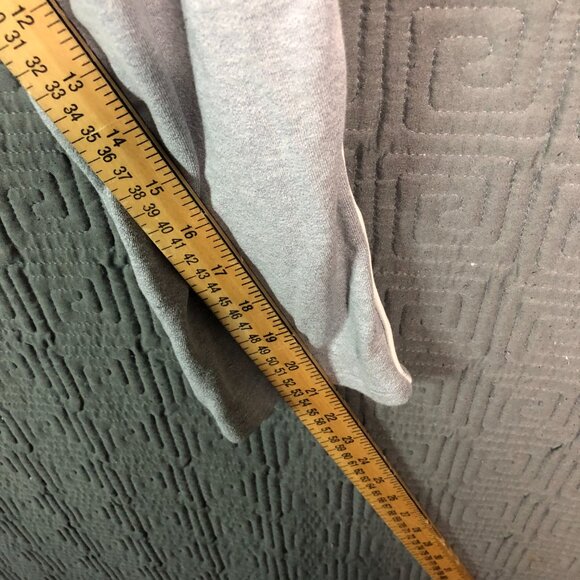 Under Armour Sweatpants Womens Size Large Loose Grey Gray - Picture 6 of 7